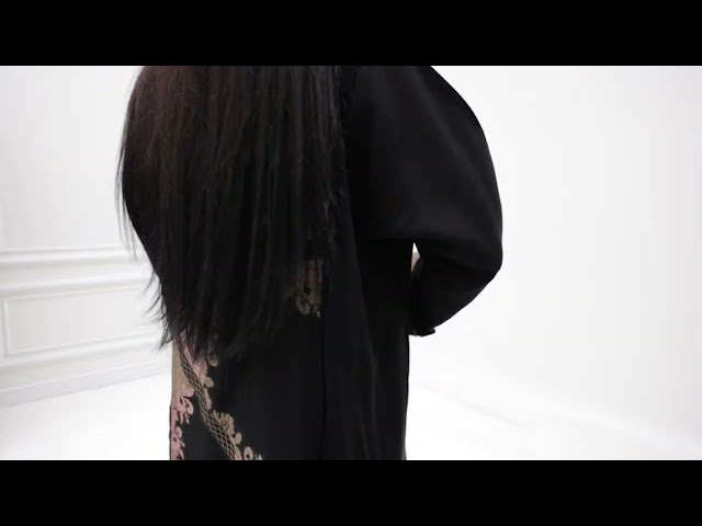 عباية مطرزة من الخلف 1198004