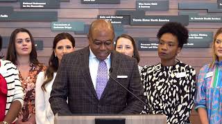 Junior League of Jackson Crigler Park Check Presentation