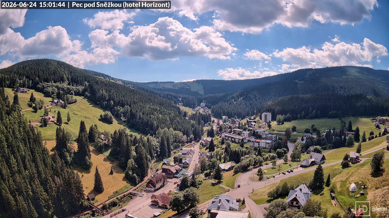 Live webcam view of Pec pod Sněžkou Mountain Village View