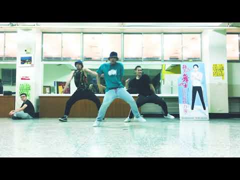 DJ Rapture ft. DoZay - Jiggle  @ G.F.D