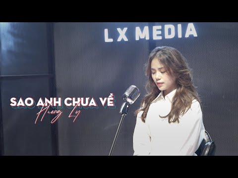 Thể hiện bởi Hương Ly