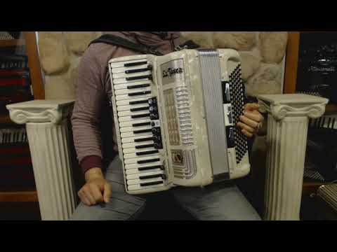 3352 - Cream La Tosca Biviano 88 Piano Accordion LMH 41 120 $999
