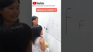 Download lagu Praktek dasar mengajar menulis huruf F untuk anak Balita #caracepatmenulis #short #shorts mp3