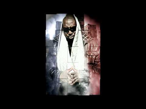 Koffi trop de style feat Simsky "famille haussman" DEMANDE A KOFFI