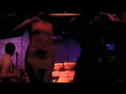 White Girl Lust feat. Qzen & Alona PERFORMING LIVE - 40 Thieves "Le Planet"