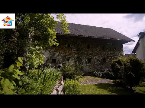 Ambienti Tv Show - Domačija na Gorenjskem, opremljena z restavriranim pohištvom. / Antika Ferjan