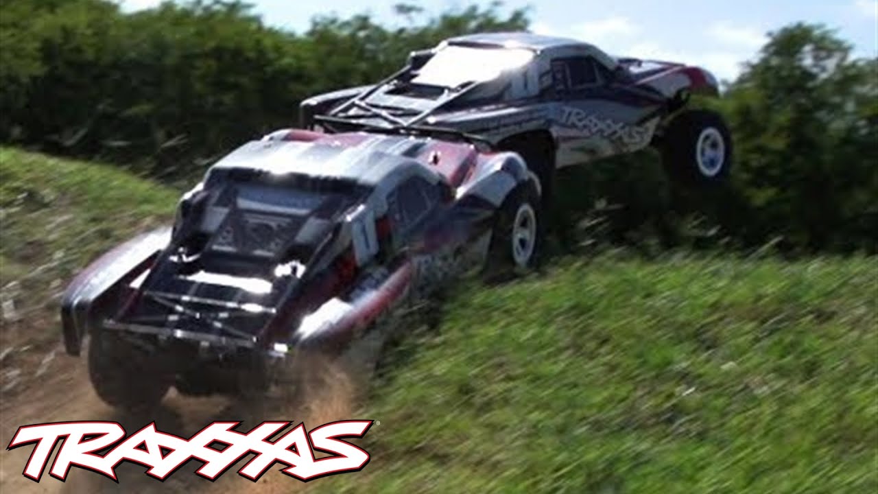 RC auto Traxxas Slash 1:10 Kit