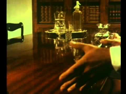 1962年、グラスが恥ずかしがった / JOHNNIE WALKER「BASHFUL GLASSES」