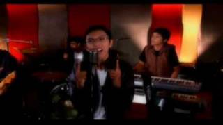 KlaadBand video clip &quot;Gadis Manis&quot;