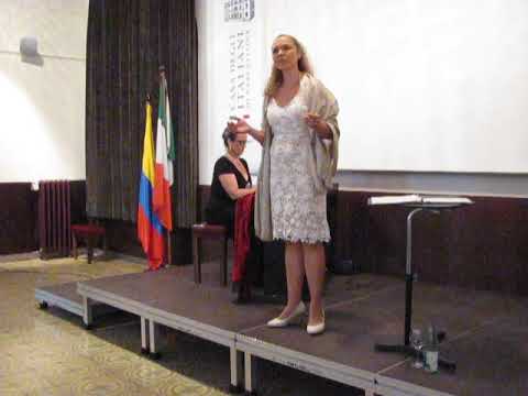 Campesina Jaime León Ferro.La Música del maestro Jaime León pertenece a MUNDOARTS.