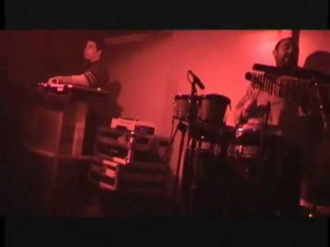 Dorian Chavez (Dj Set) & Marcelo Sanchez (Percusiones) Parte 2.mp4