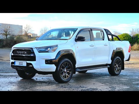Toyota Hilux 2022 GR Sport - Image 2