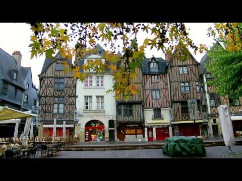 Old Town and Place Plumereau Avaliações, Acesso, Horário de funcionamento | Ferramentas