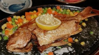 preview picture of video 'Seafood Okinawa 読谷の旨い海鮮料理屋はすいてた:Gourmet Report グルメレポート'