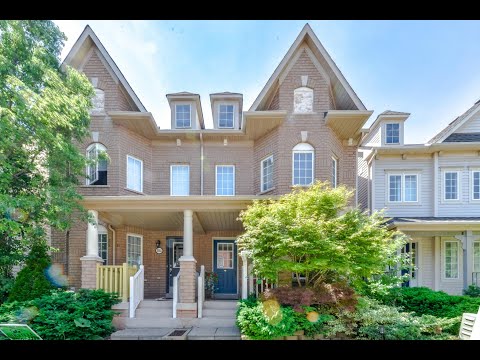 102 Roxton Road Oakville