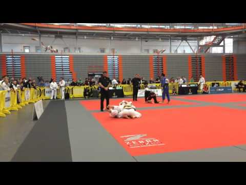 IBJJF Seattle Int'l Open Black Master 2 Middle Weight Final