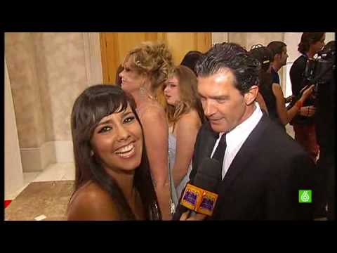 SLQH: Melanie Griffith se pone celosa de Cristina y Antonio