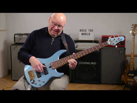 Zoom B1x FOUR // Wah + Distortion