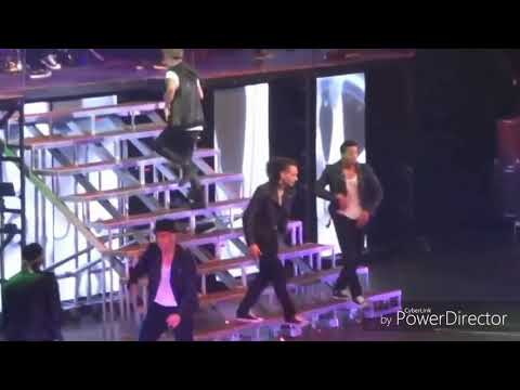 Justin Bieber ZWYMIOTOWAŁ na koncercie!