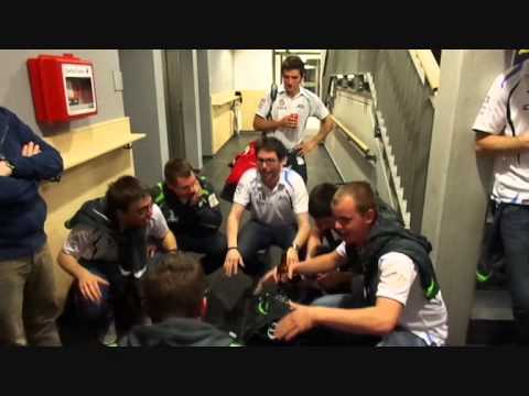 Ambiance après le match / P1 Lux Futsal / Samba 7 - Action 22 / 1-4 / 03/05/2013