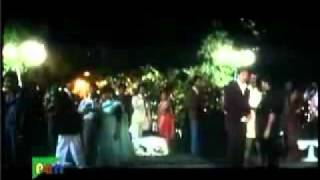 Hum Jaante Hain Tum Hamein [Movie Version; With Lyrics