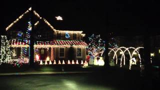 Auld Lang Syne- The Sisti Family Christmas Lights