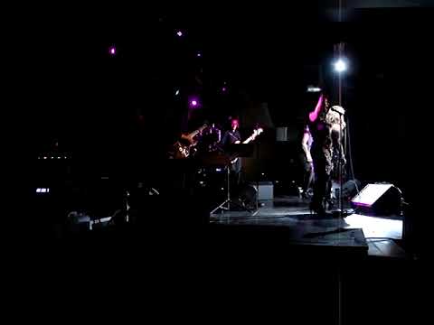 Martha Reeves & The Vandellas live, Leon Stenning, Motown,, gospel, Soul, Blues, splitterbus