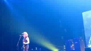 REM - Sing for the Submarine - 2008-09-17 - Oberhausen