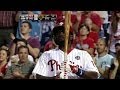 Tony Gwynn Jr. greeted by Phillies fans after his father's passing
