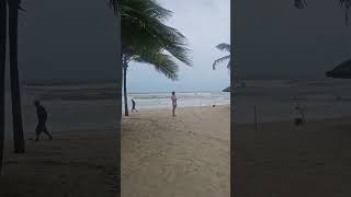 [ 일상 in 베트남 다낭 ] 태풍 영향권 안에 있는 미케비치해변 상황.(25년 10월 24일 금)  구독 …