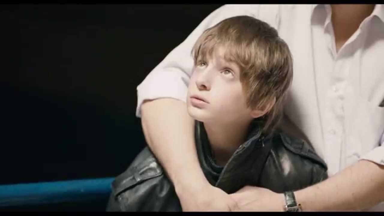 Miniature de la vidéo LE GRAND HOMME - Bande Annonce VF du film Le Grand Homme