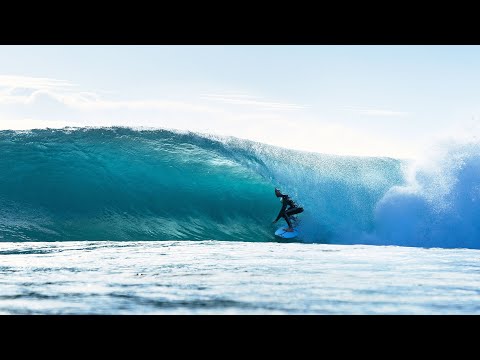 Mick Fanning & Joel Parkinson Go Toe-To-Toe At Home