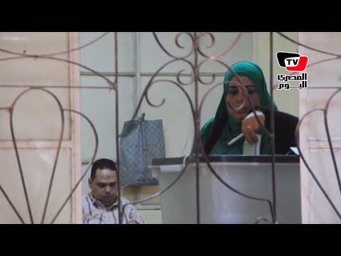 إقبال كثيف من السيدات على لجنة مدرسة الجمهورية بالمعادي 