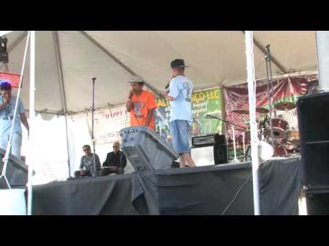 Steezy Boy Records Performaning  El Grito