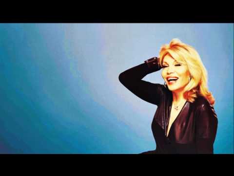 AMANDA LEAR - Catwalk (a model) Dance Mix