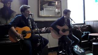 Lilygreen and Maguire - Falling Out Of Love