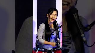 Download lagu I Want To Hold Your Hand Singing Drummer by Nur Amira Syahira mp3