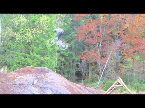 Últimos dias de Sol com Jonas Jassen, Iven Ebener e Kirchmann Simon