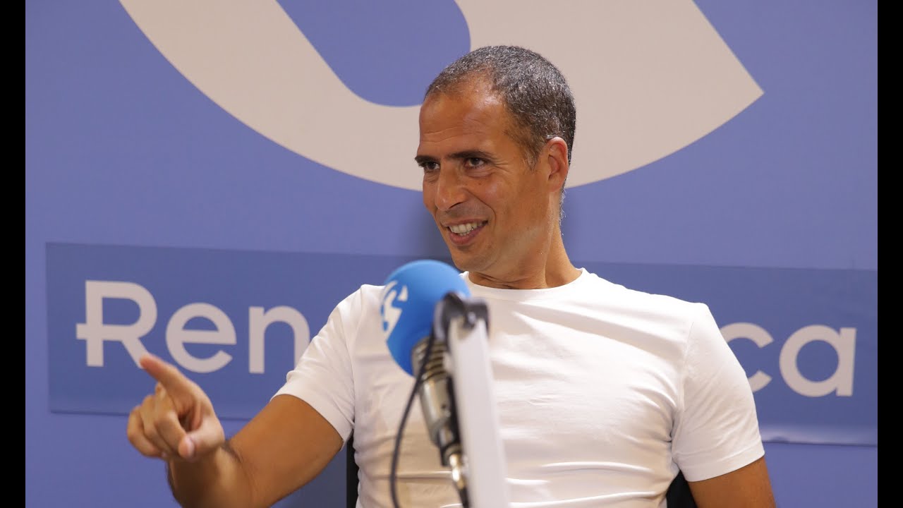 Ricardo Araújo Pereira celebra os 30 anos da SIC com As Três da Manhã