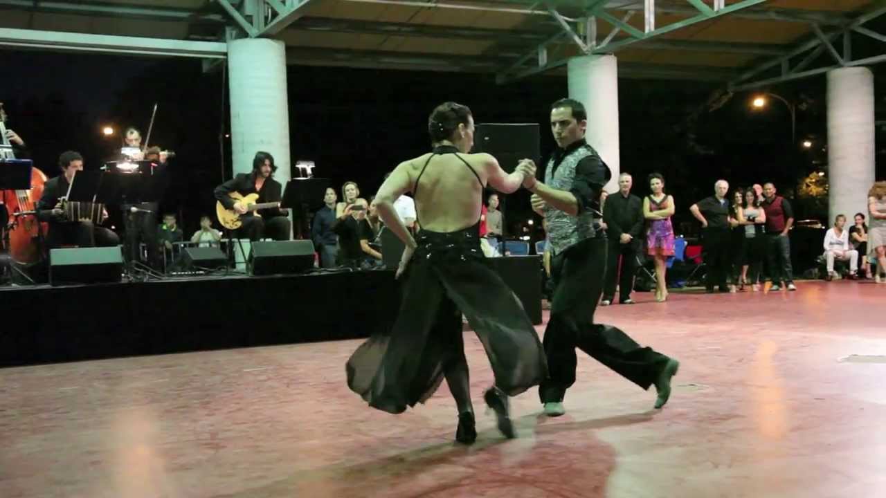 MAURICIO MONZON et LAURA SIDERA, "Loca" (tango), 2de2.