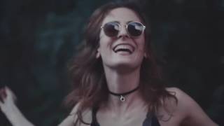 The Away Days - World Horizon.