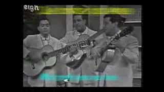 MALAGUENA  -TRIO LOS PANCHOS w lyrics &amp; translation