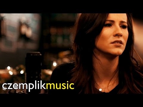 Kolęda dla nieobecnych - Aneta Szymczyk & Maciek Czemplik