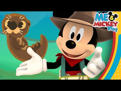 Mickey Visits the Zoo! 🐸 | Me & Mickey | Vlog 67 |  @disneyjr