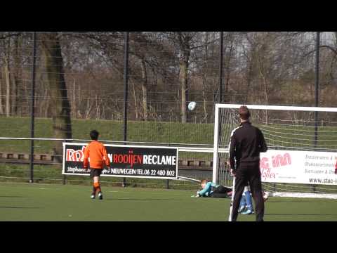 20 april 2013 PVC E2 - VV De Meern E5 com 6-3 Mooie redding Jens