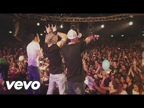 Gemelli Diversi - Tutto da capo (Videoclip)