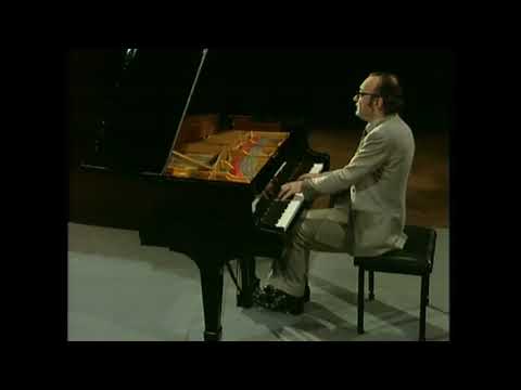 Schubert  Impromptu Op 90 No 1 D 899 C minor Alfred Brendel