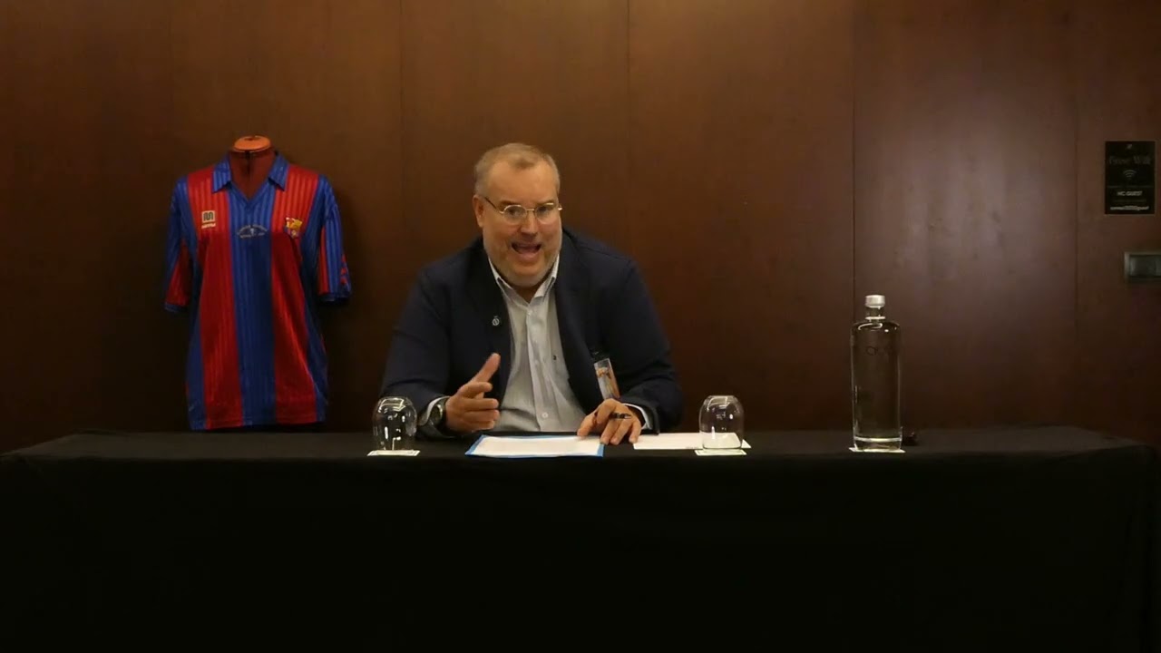 William Maddock St Noble explica la seva precandidatura a la presídencia del Barça