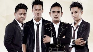 Download lagu Sembilan Band - Cemara (Karaoke Tanpa Vokal) mp3