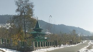preview picture of video 'Snow Clad Kashmir valley....Akingam.District Anantnag'